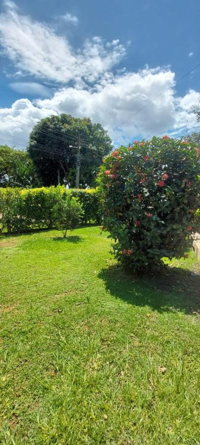 Casa Em Caldas - Piscina Solar E Eletrica カルダス・ノバス エクステリア 写真